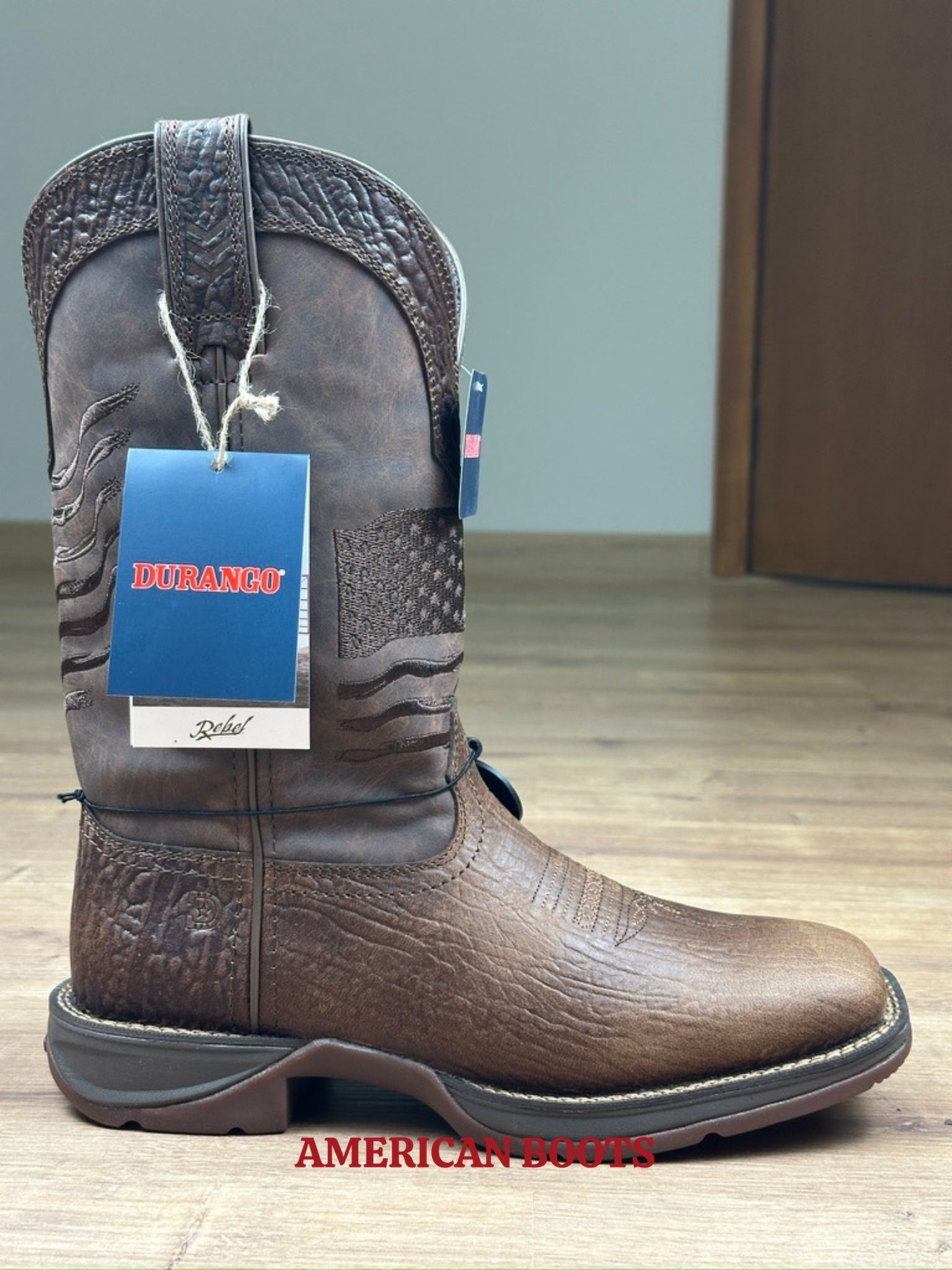 BOTA DURANGO REBEL, COURO DE CABEÇA — DDB0314.