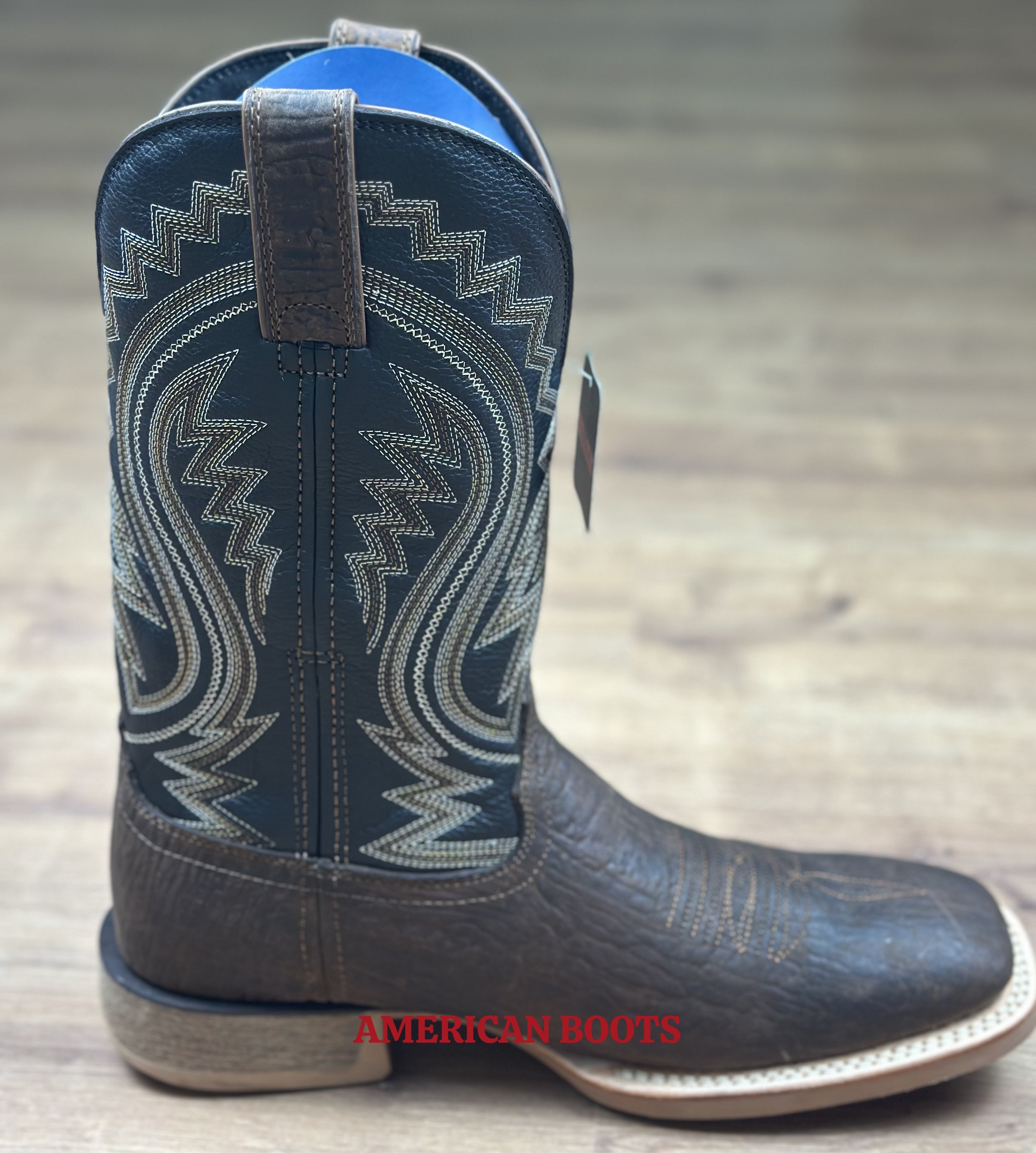 BOTA DURANGO REBEL PRO+, COURO DE CABEÇA PREMIUM — D0292.