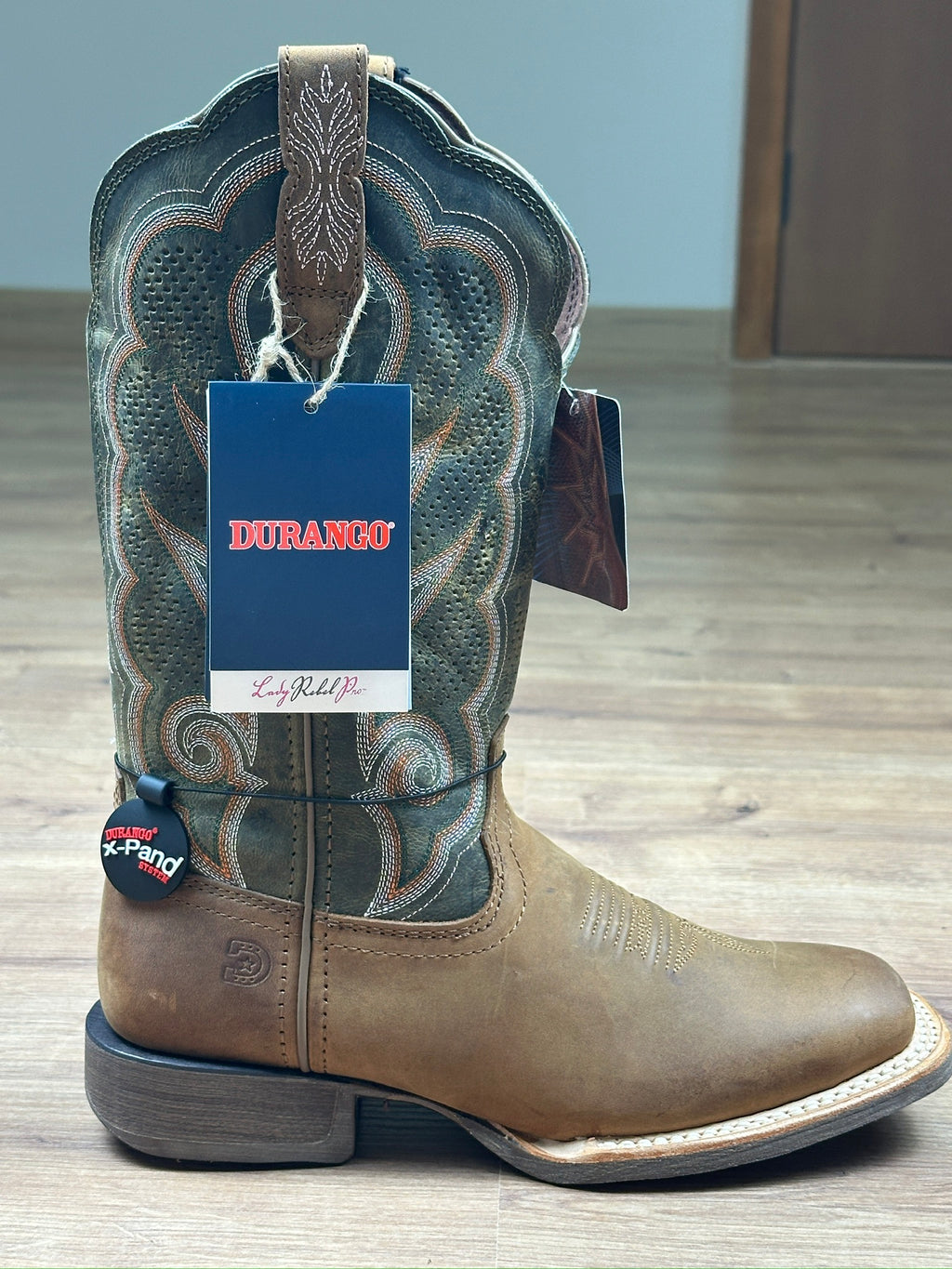 BOTA DURANGO LADY REBEL (FEMININA), VENTILADA — DW0378.